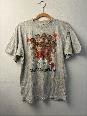 Chicago Bulls Vintage Caricature Tee